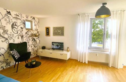 Schoenefeld Apartment | Fly Inn Apartment Berlin