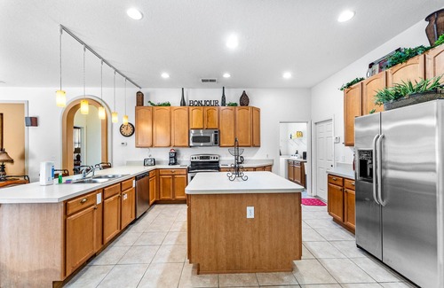 Legacy Park Villa | Fnatstic 4 Bedroom Private Pool Villa Near Disney