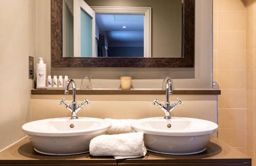 Claygate Hotel | Foley Hotel