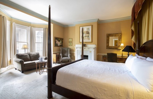 Historic District - North Bed & Breakfast | Foley House Inn