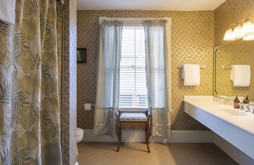 Historic District - North Bed & Breakfast | Foley House Inn