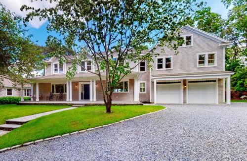 Yarmouth Port House | Follins Estate