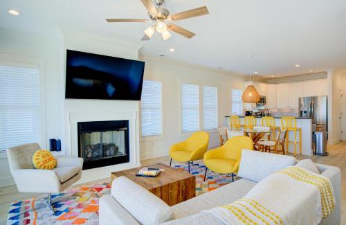 Surf City House | Follow the Sun