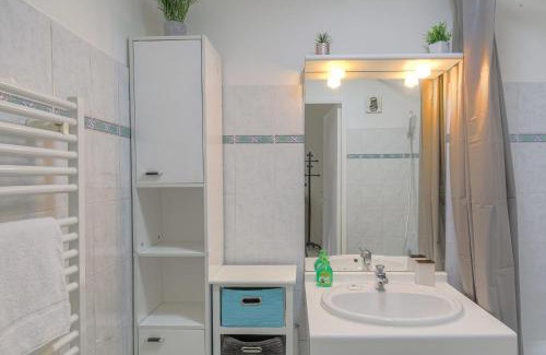 Charpennes - Charmettes Apartment | Fonctionnel et Calme avec parking gratuit