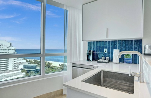 Mid Beach Hotel | Fontainebleau Tresor Tower Ocean 1BDRM/2BATH