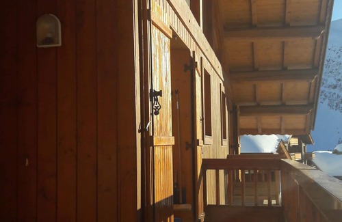 Les Eucherts Apartment | Foot of the slopes heart station ground floor panoramic south view, 6/8p