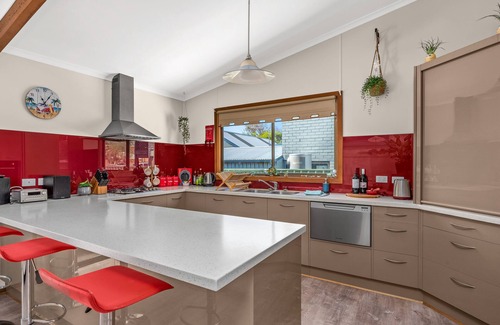 Silver Sands House | Footprints in the Sand, Silver Sands Beach House