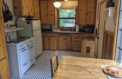 Fern Valley Cabin | For Rent: 'Relaxation, Beauty And Pine Trees'
