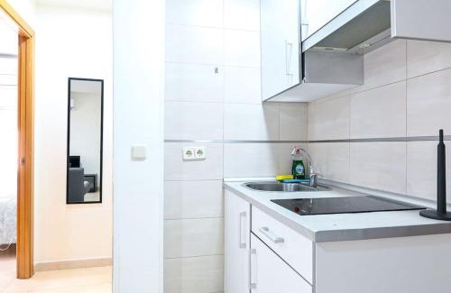 Numancia Apartment | For You Rentals Acogedor Apartamento TEMPORAL en Vallecas Tu Nuevo Hogar en un Barrio con Encanto MDV1A