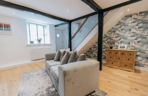 Holmbridge House | FORD GATE - Modern Luxury Cottage based in Holmfirth