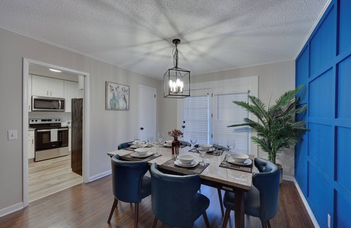 Columbia House | Forest acres retreat -Ft Jackson