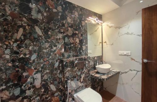 Wai Hotel | Forest Breeze Inn