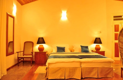 Ginigathena Hotel | Forest Edge