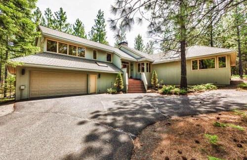Black Butte Ranch House | Forest Escape - GM 428