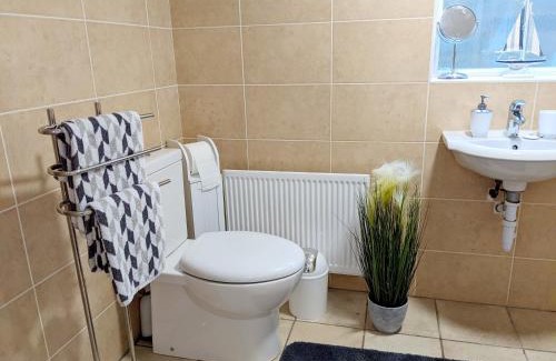 Rostrevor House | Forest View Impeccable two bedroom house
