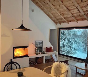Calatele Ski Chalet | Forestia - Modern cabin with hot tub and sauna
