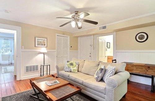 Savannah Victorian District House | Forsyth Park Avenue Haven