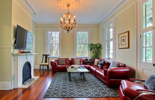 Savannah Victorian District House | Forsyth Park West Estate
