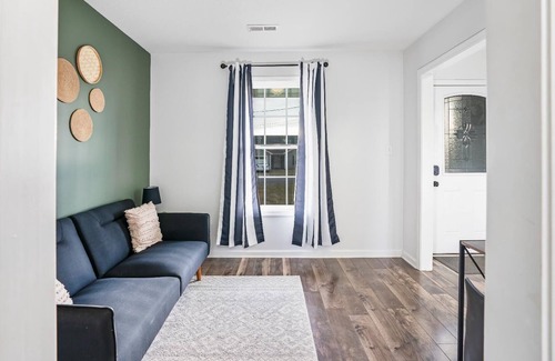 Oak Grove House | Fort Campbell Serenity: 3 Bedroom, Pet Friendly in a Cul-de-Sac
