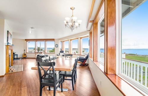 Coupeville House | Fort Casey Coastline