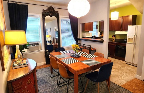 Mission Hill Apartment | Fort Hill Inn- 2 bedroom Duplex, With a touch of modernity! Minutes to Center