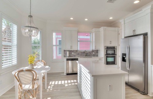 Fort Myers Beach House | Fort Myers Beach home with pool and dock