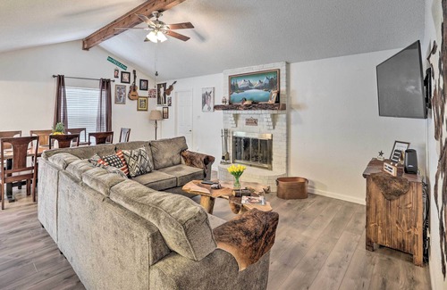 Fort Worth House | Fort Worth Home < 1 Mi to Eagle Mountain Lake