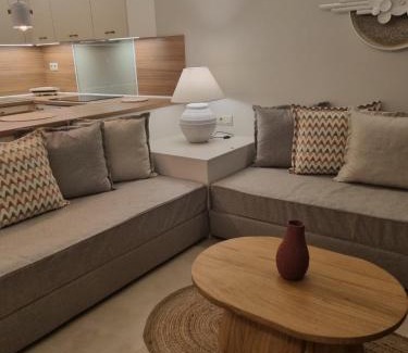 Karystos Apartment | Fos Luxury Villas