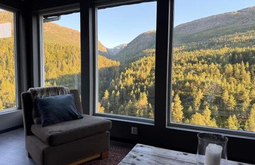 Samnanger Ski Chalet | Fossen bratte chalet