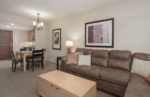 Winter Park Condo | Founders Pointe 1 bedroom Condo by RedAwning