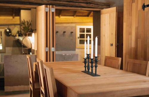 Castans Apartment | Fount Estremiero Apartment with shared wellness and pool