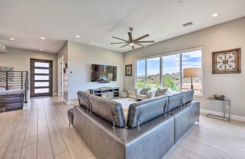 Fountain Hills House | Fountain Hills Escape with Panoramic Mtn Views!