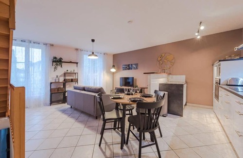 Lagny-sur-Marne Apartment | Fountain place Disneyland and Paris