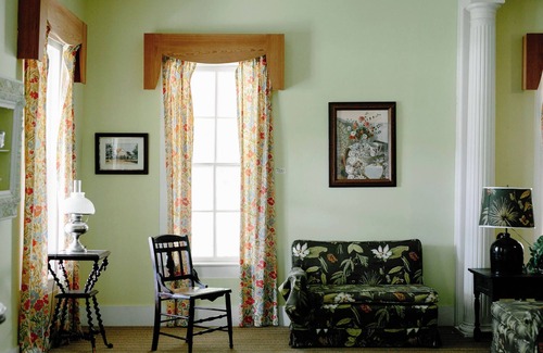 Lake Leelanau Resort | Fountain Point - Hotel Room 15