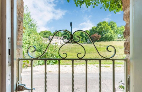 Burford Cottage | Four bed Cotswold holiday cottage - Greenview Cottage