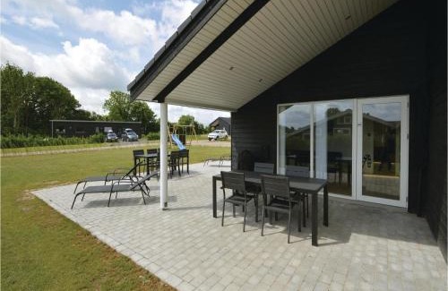 Fynshav House | Four-Bedroom Holiday Home In Haderslev