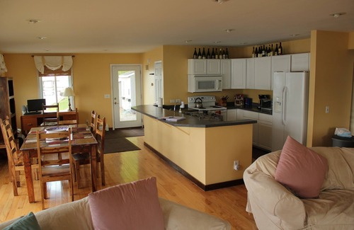 Watkins Glen House | Four Bedroom Home Right on Seneca Lake
