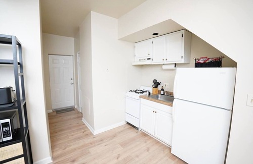 Washington House | Four Bedroom House Near Sports & Museums