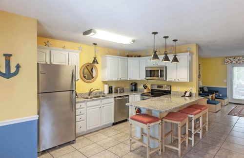 Grand Rivers Condo | Four Bedroom Yacht Condo