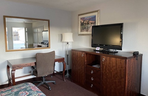 Farmington Hotel | Four Corners Inn