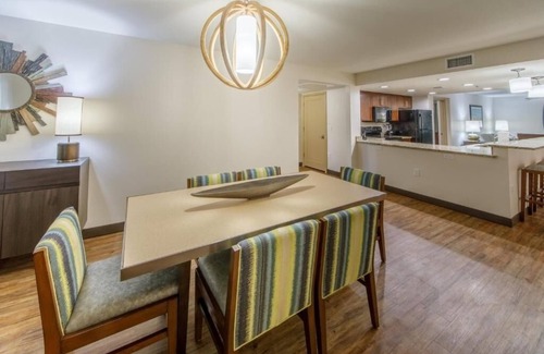 North Scottsdale Hotel | Four Family-Friendly Villa w/Pools, Kitchen & Fun Activities