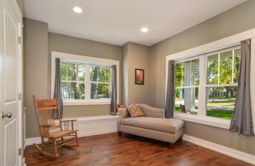 Saugatuck Villa | Four Generations