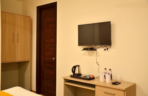 Amritsar Resort | Four Leaf Hotel - Connect