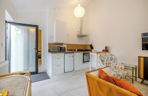 Ellesmere Cottage | Four luxury ground floor apartments, each offering something unique.