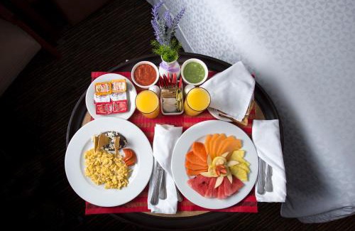 Juriquilla Hotel | Four Points by Sheraton Queretaro Norte
