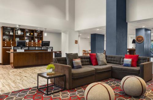 Greensboro Hotel | Four Points by Sheraton Greensboro Airport