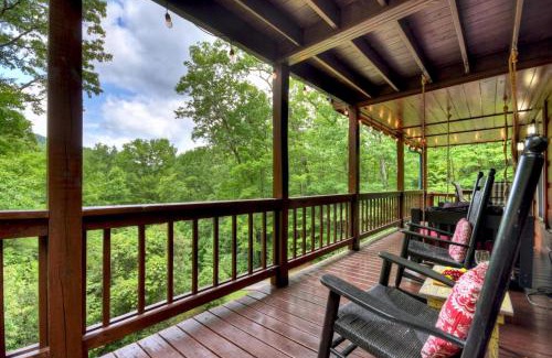 Cherry Log House | Four Ridges Lodge