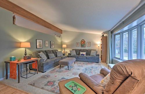 Black River Falls House | Four-Season Home on Scenic Bluff Country Acreage!