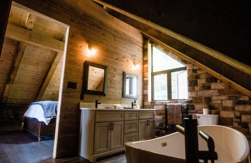 Hastings Highlands Cabin | Four season luxury A-frame cottage on the lake