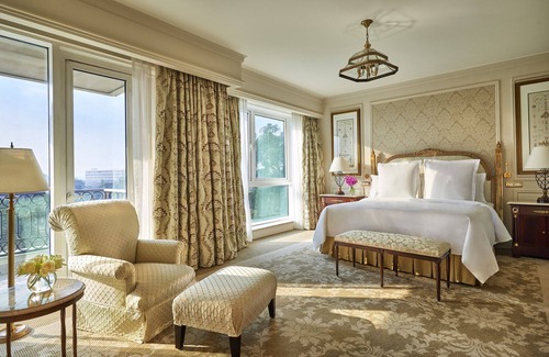 Oula Hotel | Four Seasons Hotel Cairo at First Residence
